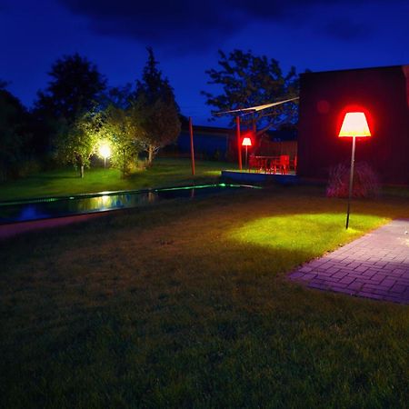 Wohnung Mit Pool Little King, Little Dagobert Heimburg Bagian luar foto