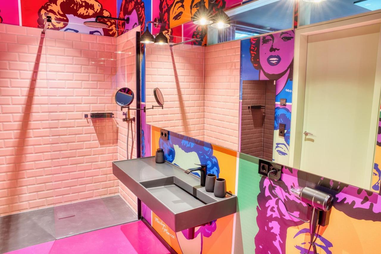 Wohnung Mit Pool Little King, Little Dagobert Heimburg Bagian luar foto